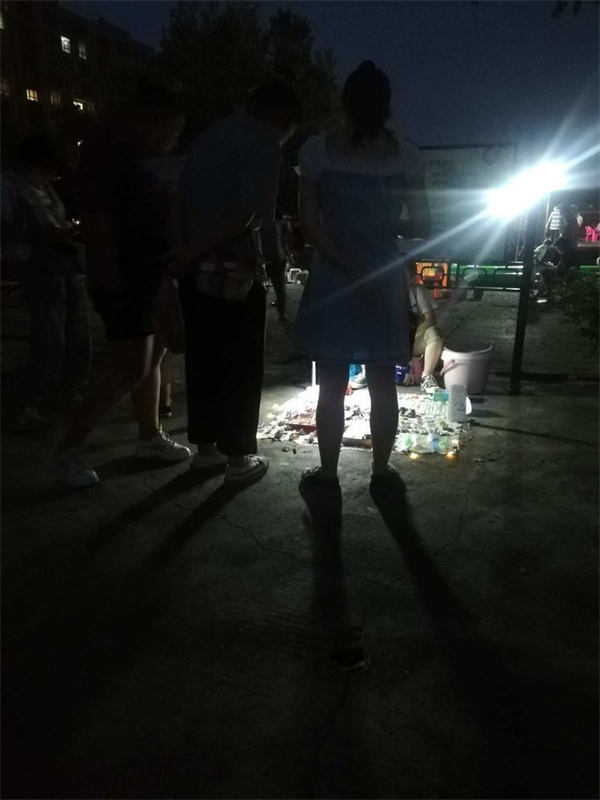摆地摊的八大禁忌-小编推荐